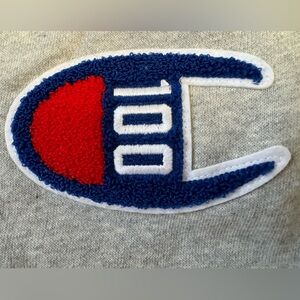 Champion Sweatpants Nike AF1 Jordan New Balance 2002R Adidas Samba Puma Speedcat